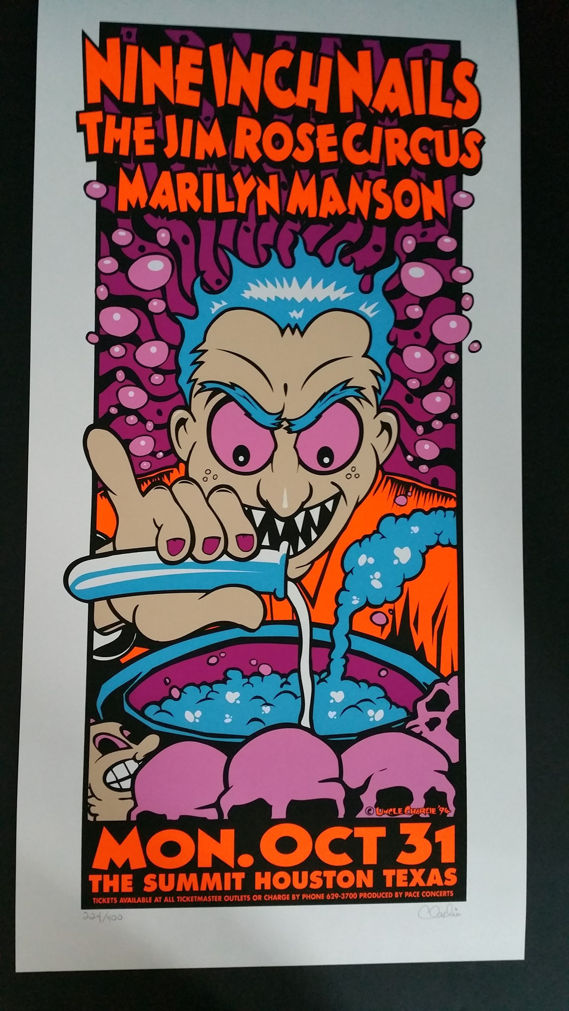 アンクル・チャーリー シルクスクリーン ナイン・インチ・ネイルズ 　1994年 Nine Inch Nails Halloween Houston 94 Uncle Charlie | PosterDrops.com