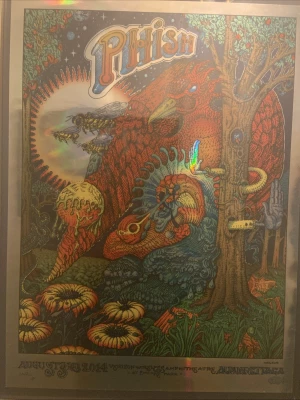 https://posterdrops-backup-15-mar.nyc3.digitaloceanspaces.com/art_images/middle/ebay_8YUAAeSwtphoma2c_20250911121857132.webp