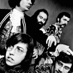 band_img